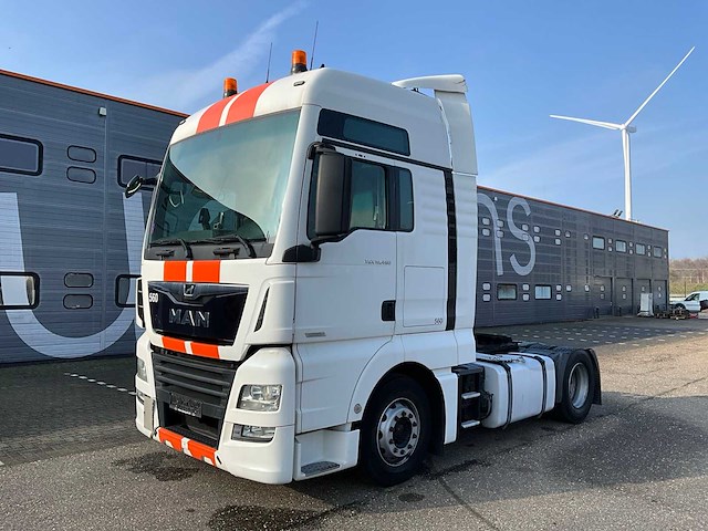 2018 man tgx 18.460 4x2 euro6 vrachtwagen - afbeelding 1 van  34