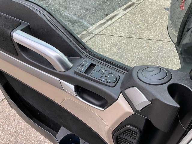 2018 man tgx 18.460 4x2 euro6 vrachtwagen - afbeelding 9 van  35