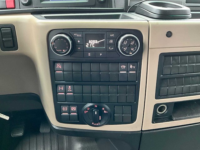 2018 man tgx 18.460 4x2 euro6 vrachtwagen - afbeelding 11 van  35