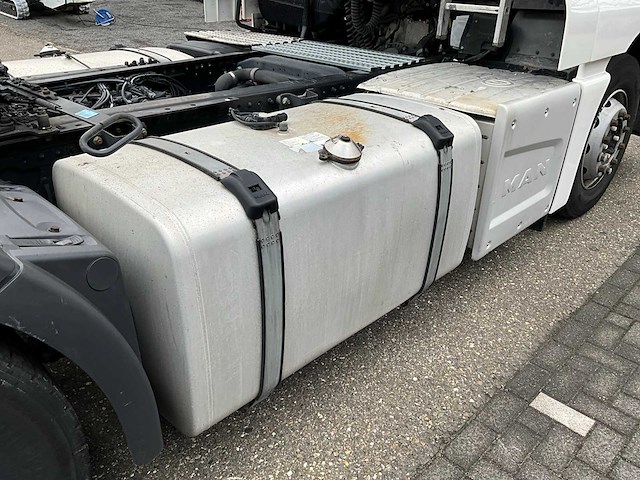 2018 man tgx 18.460 4x2 euro6 vrachtwagen - afbeelding 9 van  35