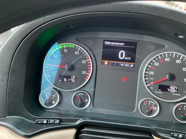 2018 man tgx 18.460 4x2 euro6 vrachtwagen - afbeelding 15 van  35