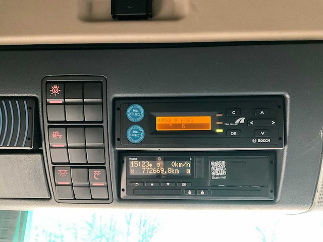 2018 man tgx 18.460 4x2 euro6 vrachtwagen - afbeelding 21 van  35