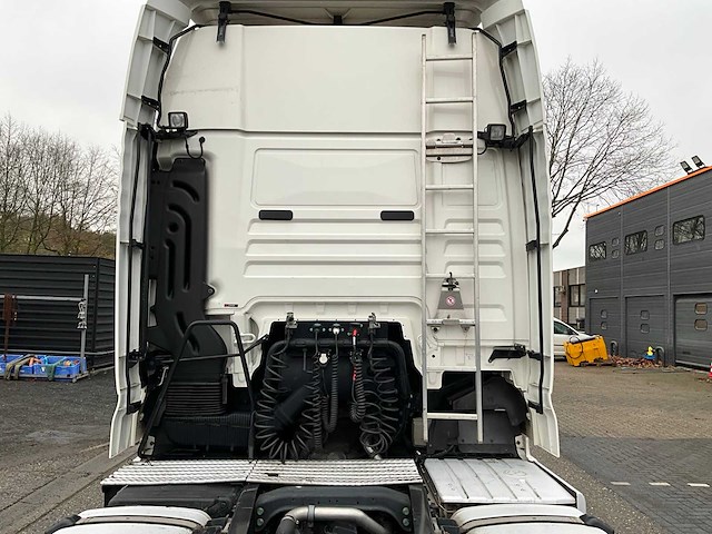 2018 man tgx 18.460 4x2 euro6 vrachtwagen - afbeelding 8 van  37