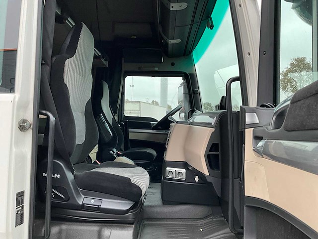 2018 man tgx 18.460 4x2 euro6 vrachtwagen - afbeelding 29 van  37