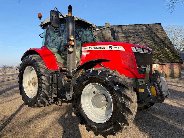 2018 massey ferguson 7720s dyna 6 vierwielaangedreven landbouwtractor - afbeelding 4 van  9