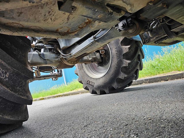 2018 massey ferguson 7722 dyna6 4wd tractor - afbeelding 24 van  33