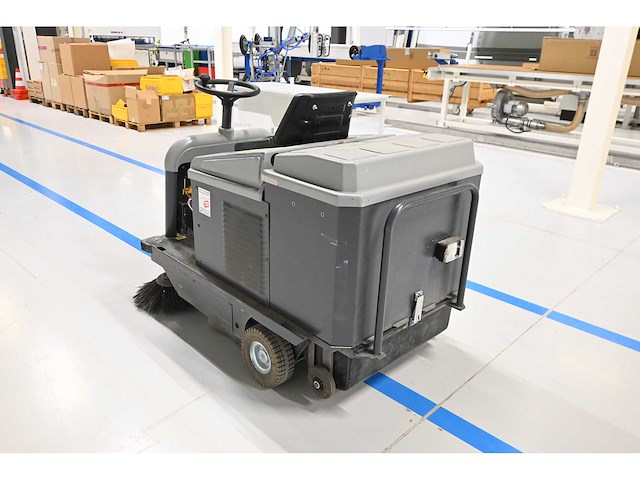 2018 meijer vr950 zelfrijdende veegmachine - afbeelding 7 van  9