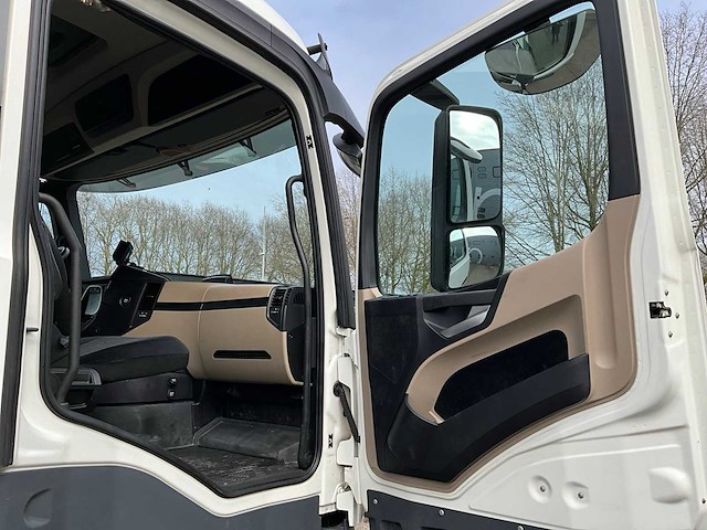 2018 mercedes-benz actros 1836 euro6 vrachtwagen met veldhuizen oplegger - afbeelding 30 van  54