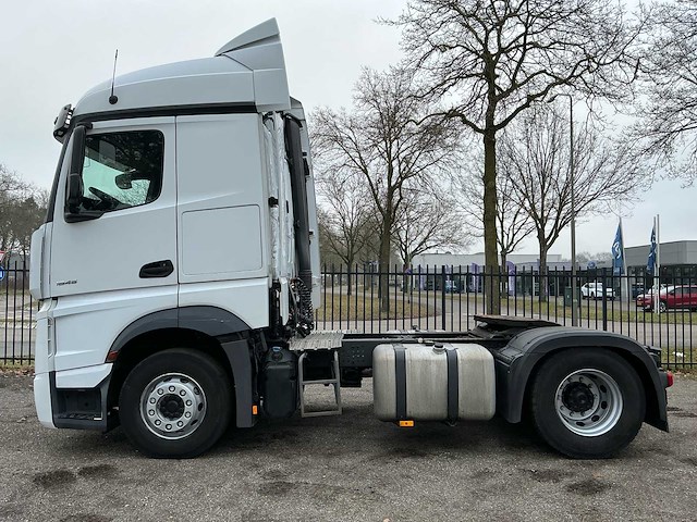 2018 mercedes-benz actros 1845 vrachtwagen - afbeelding 24 van  26