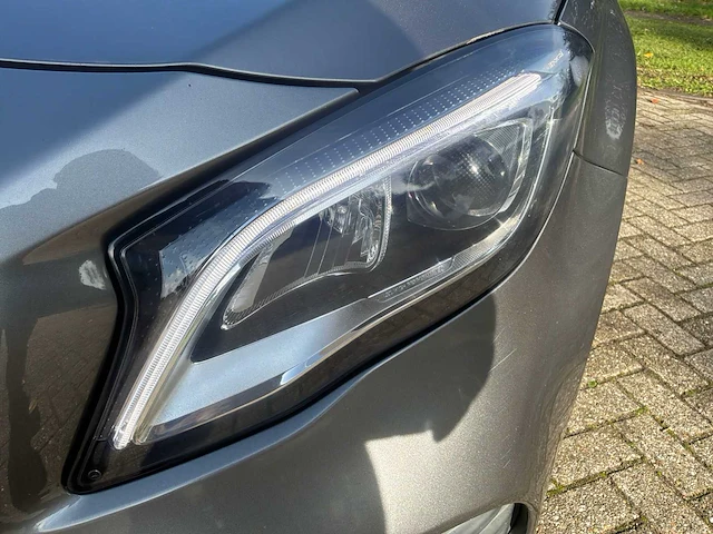 2018 mercedes-benz gla-klasse 180 personenauto - afbeelding 3 van  42