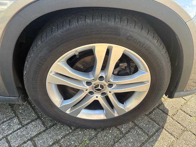 2018 mercedes-benz gla-klasse 180 personenauto - afbeelding 9 van  42