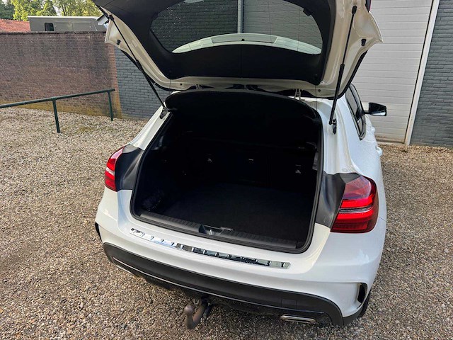2018 mercedes-benz gla-klasse amg personenauto - afbeelding 11 van  27