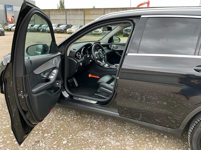 2018 mercedes-benz glc-klasse 350 d 4m. prem. plus amg personenauto - afbeelding 14 van  42