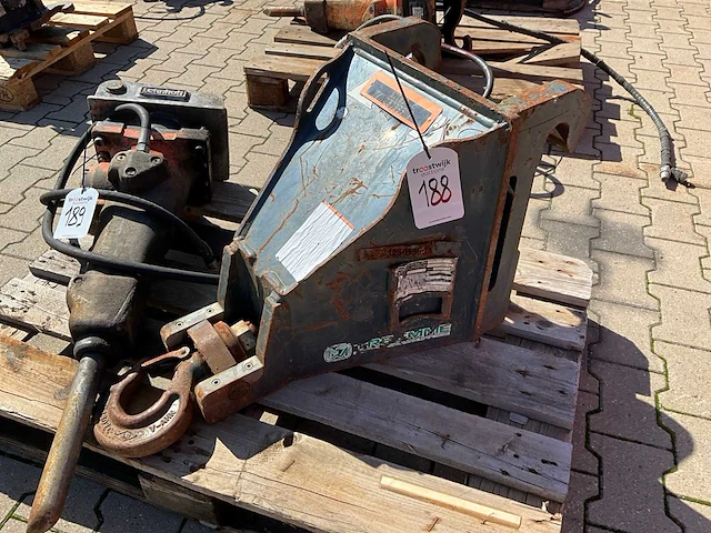 2018 merlo tre emme gz450 voorzet hijshaak - afbeelding 1 van  5