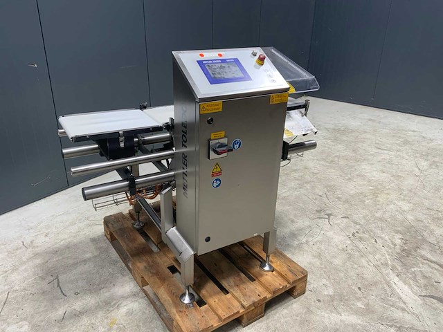 2018 mettler toledo c330 checkweigher - afbeelding 1 van  8