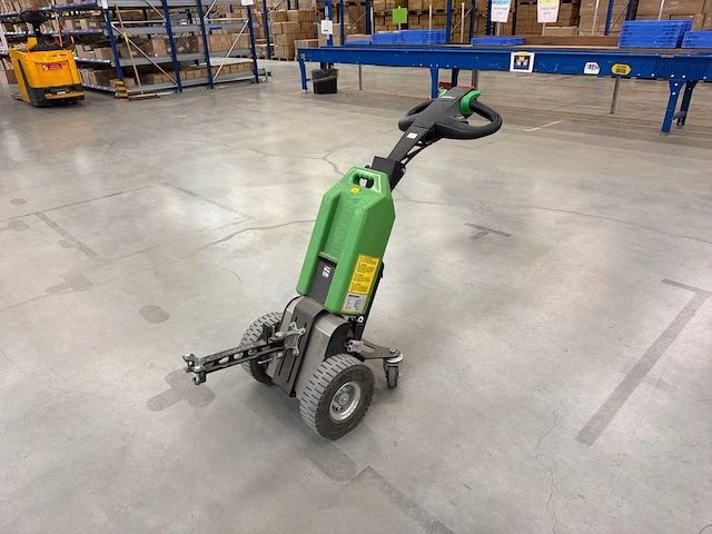 2018 movexx t1000 24v elektrische trekker - afbeelding 1 van  9