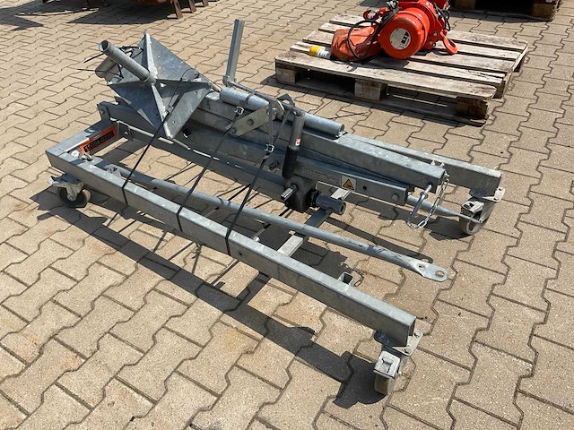 2018 muba kal 275 krachtarmlift / montagelift - afbeelding 1 van  7