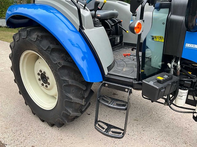 2018 new holland t4.75s tweewielaangedreven landbouwtractor - afbeelding 7 van  38