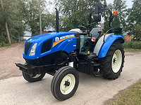 2018 new holland t4.75s tweewielaangedreven landbouwtractor - afbeelding 1 van  38