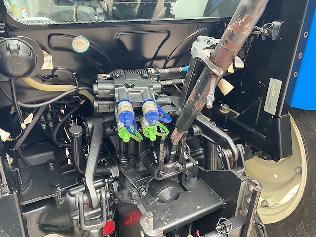 2018 new holland t4.75s tweewielaangedreven landbouwtractor - afbeelding 13 van  38
