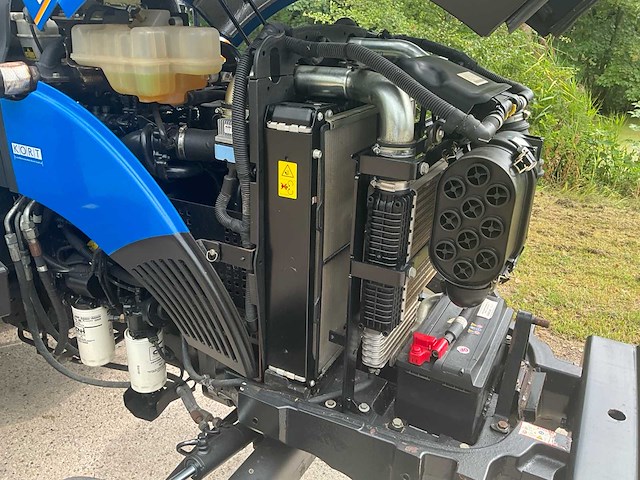 2018 new holland t4.75s tweewielaangedreven landbouwtractor - afbeelding 30 van  38