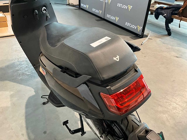 2018 niu m1 pro e-scooter - afbeelding 14 van  18