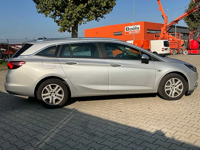 2018 opel astra sports tourer cdti 1.6 personenauto - afbeelding 45 van  48