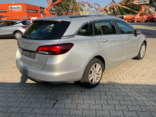 2018 opel astra sports tourer cdti 1.6 personenauto - afbeelding 40 van  48