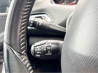 2018 peugeot 308 sw 1.2 - automaat - pano - personenauto - afbeelding 9 van  17