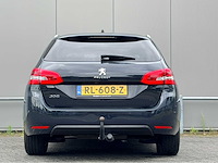 2018 peugeot 308 sw 1.2 - automaat - pano - personenauto - afbeelding 13 van  17