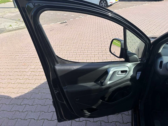 2018 peugeot partner tepee 1.2 puretech active personenauto - afbeelding 8 van  79