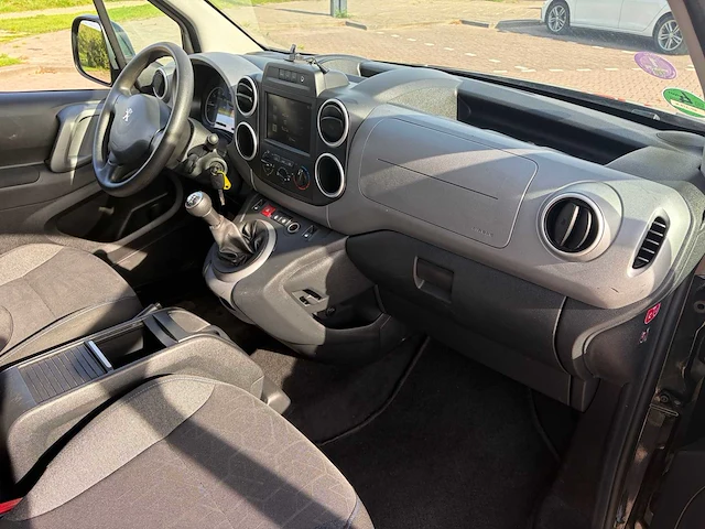 2018 peugeot partner tepee 1.2 puretech active personenauto - afbeelding 16 van  79