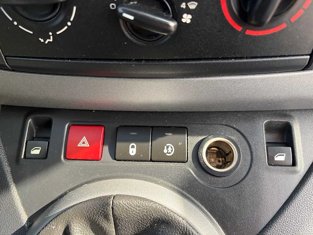 2018 peugeot partner tepee 1.2 puretech active personenauto - afbeelding 29 van  79