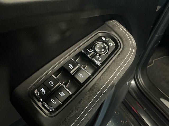 2018 porsche macan 3.0 gts personenauto - afbeelding 26 van  46