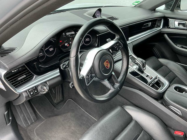 2018 porsche panamera 4 3.0 v6 personenauto - afbeelding 13 van  32