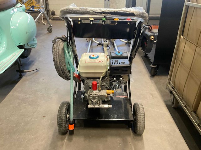 2018 profi jet b16-220 hogedrukreiniger - afbeelding 7 van  11
