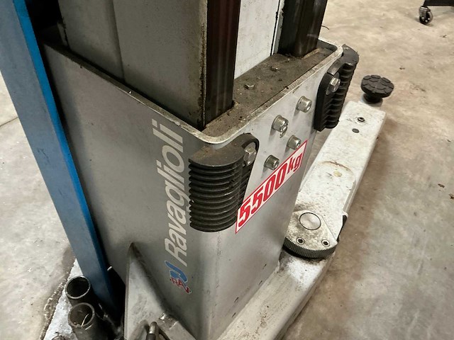 2018 ravaglioli kpn255 likt likta 2-koloms hefbrug - afbeelding 10 van  14