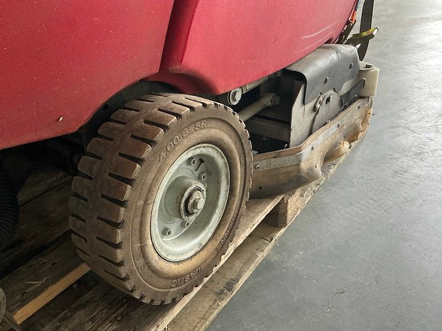 2018 rcm drive t702r zelfrijdende veegmachine - afbeelding 8 van  19