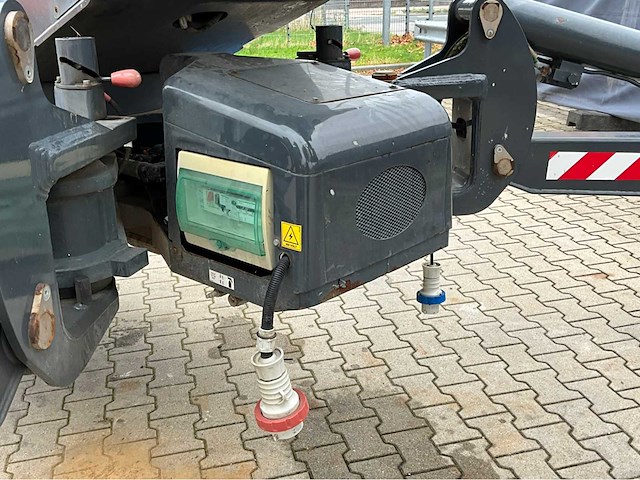 2018 safety lift mewp lightlift 33.17 spin rupshoogwerker - afbeelding 18 van  49