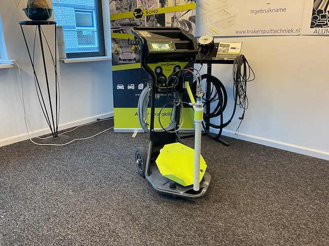 2018 sames kremlin e-jet 2 crn457 apparatuur voor poedercoaten - afbeelding 1 van  5