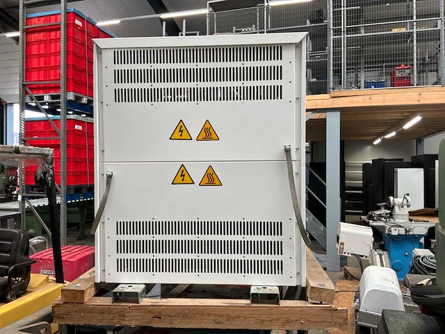 2018 schneider electric imprego éénfasige transformator - afbeelding 2 van  4