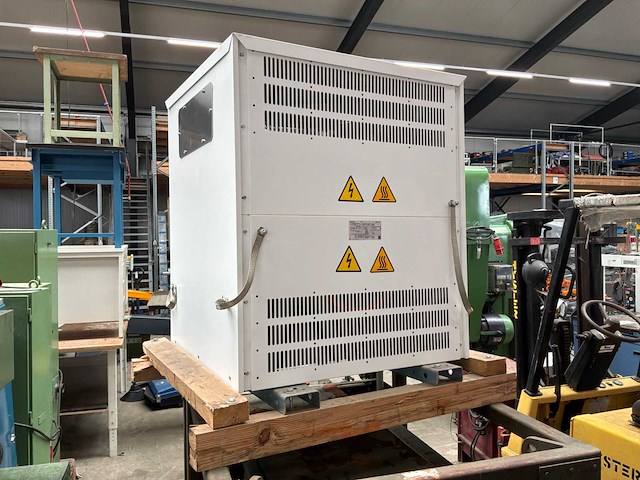 2018 schneider electric imprego éénfasige transformator - afbeelding 3 van  4