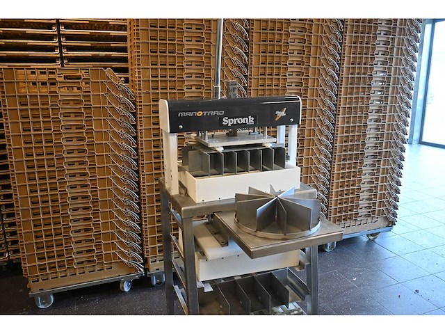 2018 sinmag manotrad sdb-20b diviseuse inclusief diverse snij-vorm plateaus - afbeelding 4 van  12
