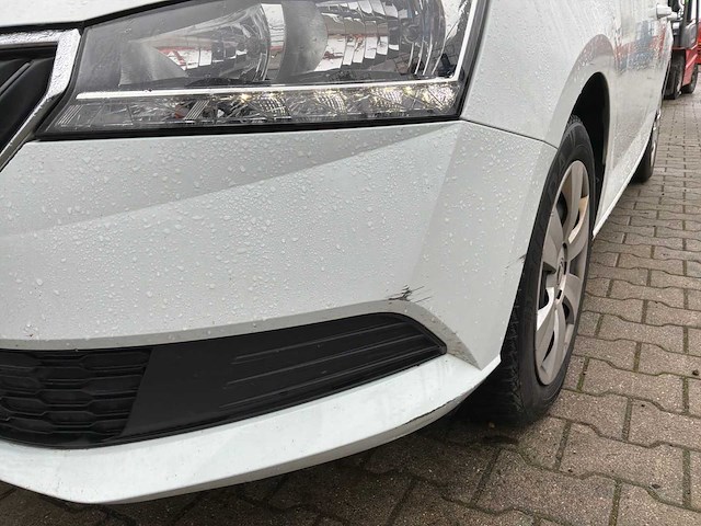 2018 skoda fabia 5j acdkrcx01 personenauto - afbeelding 19 van  42