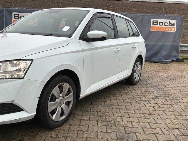 2018 skoda fabia 5j acdkrcx01 personenauto - afbeelding 20 van  42