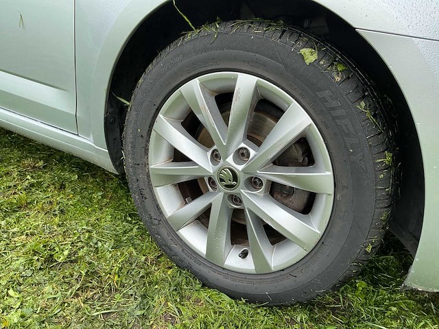 2018 skoda octavia combi 1.6 tdi clever ed. personenauto - afbeelding 4 van  13