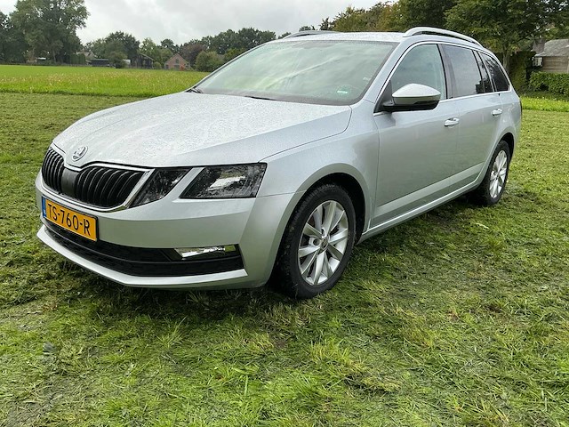 2018 skoda octavia combi 1.6 tdi clever ed. personenauto - afbeelding 1 van  13