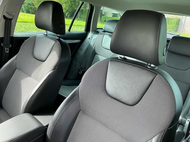 2018 skoda octavia combi 1.6 tdi clever ed. personenauto - afbeelding 10 van  33