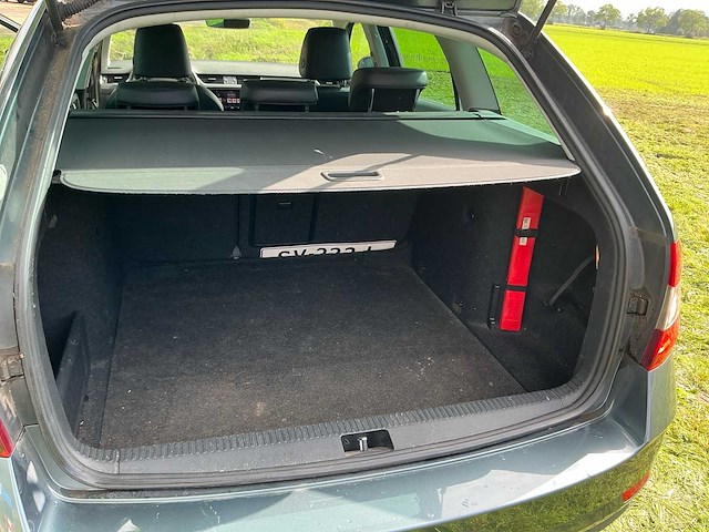 2018 skoda octavia combi 1.6 tdi clever ed. personenauto - afbeelding 21 van  33