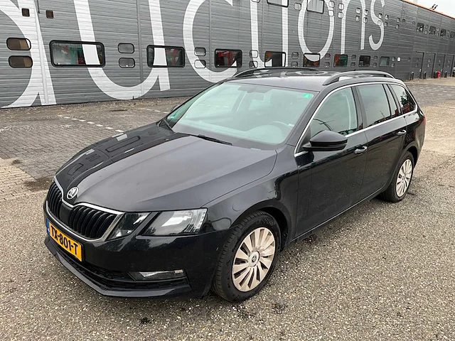 2018 skoda octavia combi 1.6 tdi grt active personenauto tx-801-t - afbeelding 1 van  43
